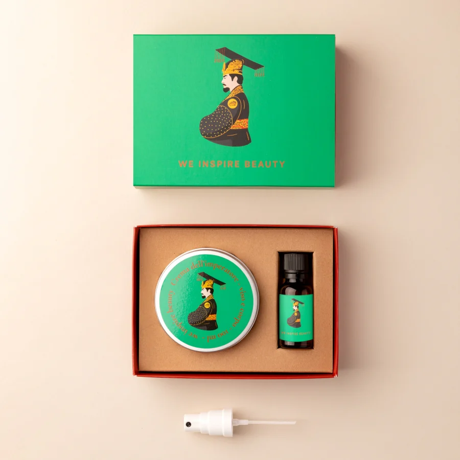 Alternative view of Cofanetto dell'Imperatore